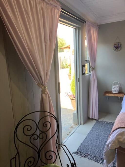 Stellies Accommodation - Room 2 Keetmanshoop Exterior foto